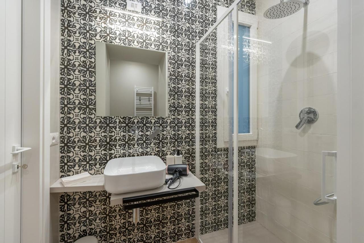 Palazzo Massa Apartments Naples Luaran gambar