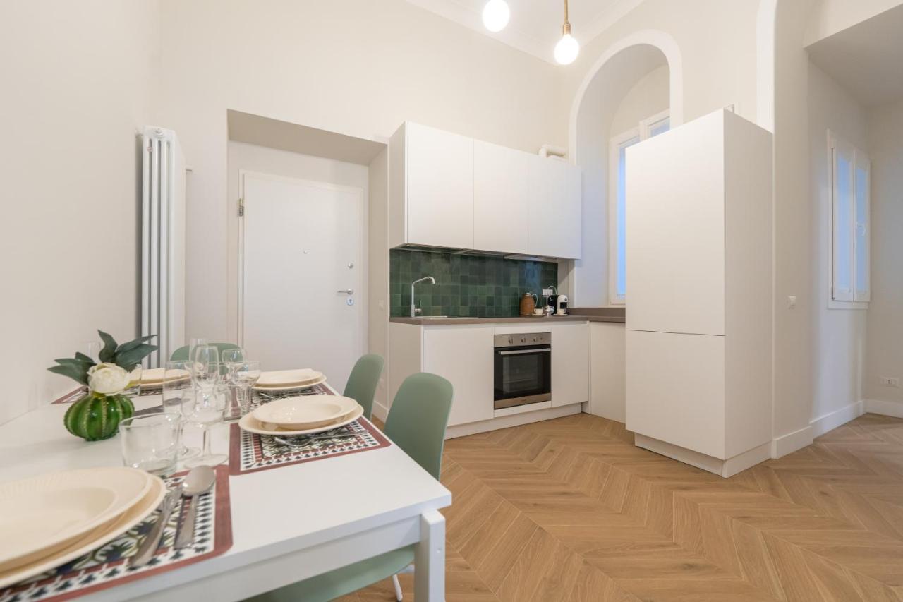 Palazzo Massa Apartments Naples Luaran gambar