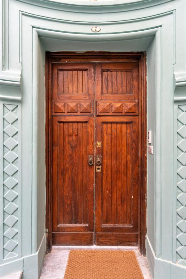 Palazzo Massa Apartments Naples Luaran gambar