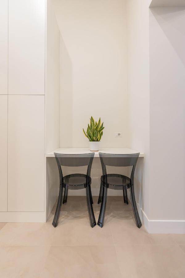 Palazzo Massa Apartments Naples Luaran gambar